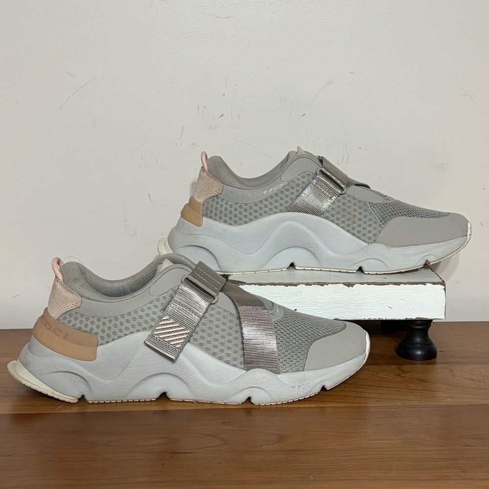 Sorel Kinetic RNEGD Strap Sneakers Dove Peach Blossom Grey NL4149-081 Womens 9